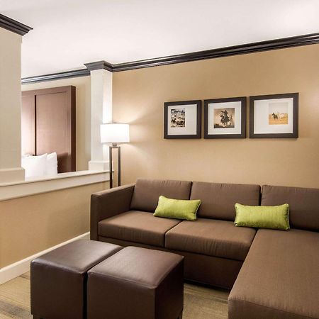 Comfort Suites Liberal Εξωτερικό φωτογραφία