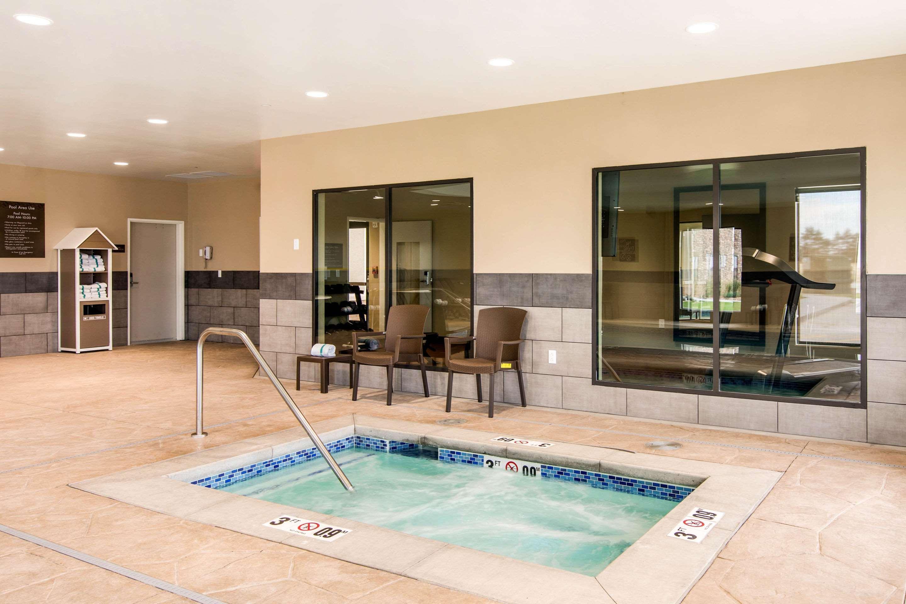 Comfort Suites Liberal Εξωτερικό φωτογραφία